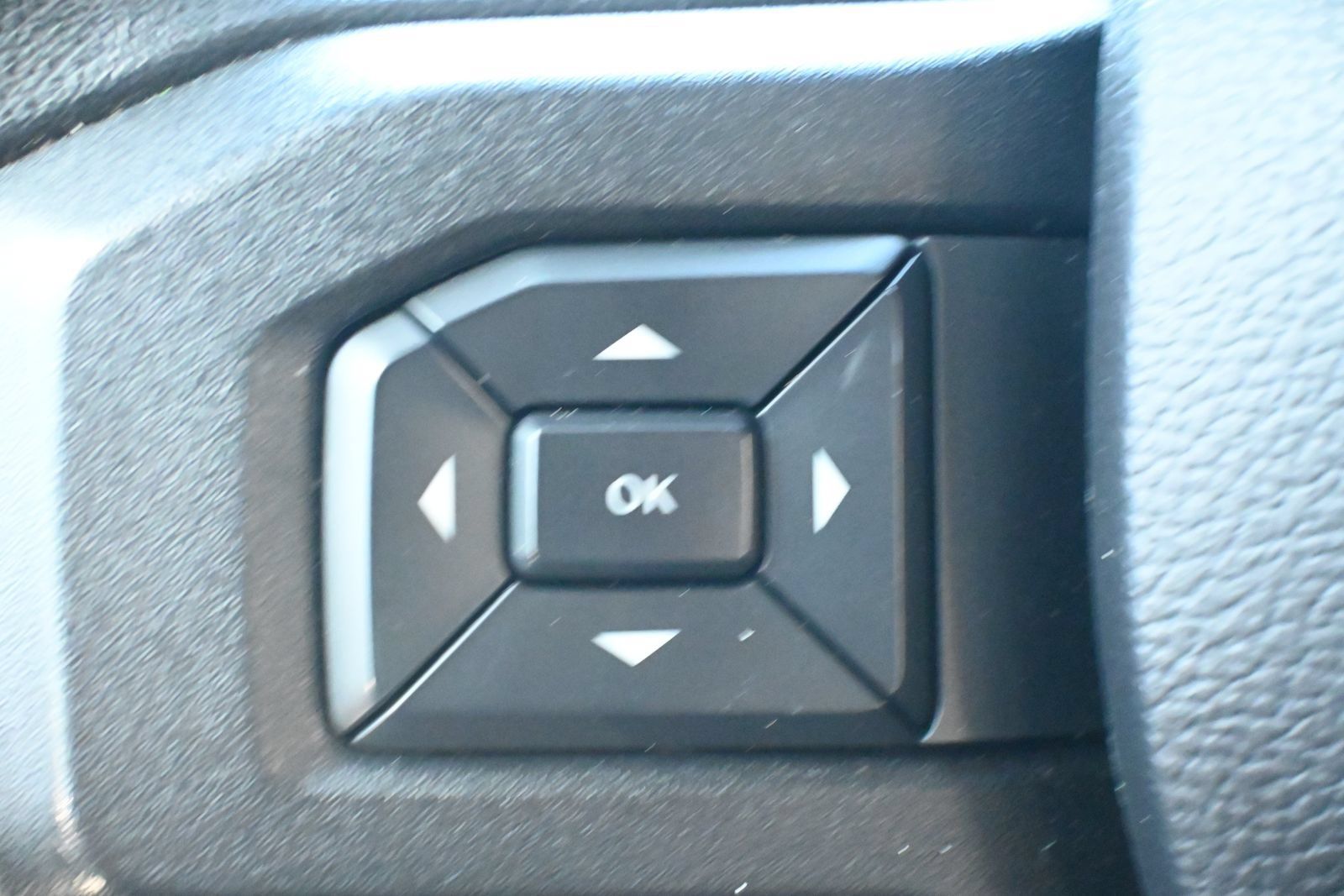 Used 2019 Ford F150 XL w/ Equipment Group 101A Mid RWD image 12