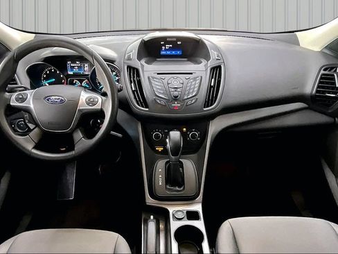 Used 2016 Ford Escape SE FWD image 7