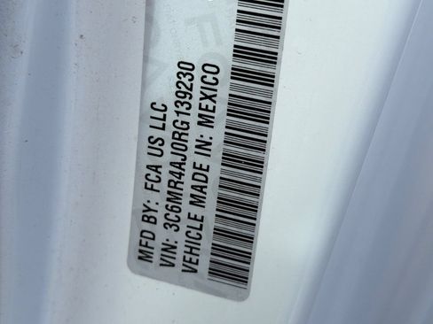 Used 2024 RAM 2500 Tradesman w/ Chrome Appearance Group RWD image 31
