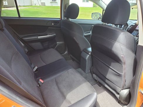 Used 2015 Subaru Crosstrek 2.0i Premium AWD/4WD image 17