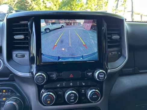 Used 2019 RAM 1500 Big Horn AWD/4WD image 19