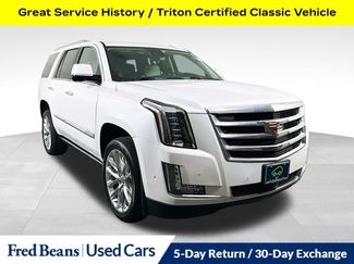 Used 2020 Cadillac Escalade Premium Luxury AWD/4WD video 1