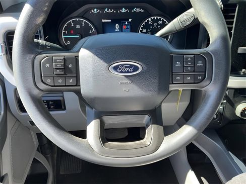 Certified 2024 Ford F250 XLT w/ FX4 Off-Road Package image 36