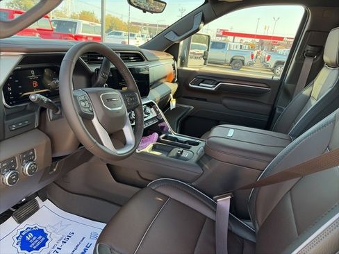 New 2026 GMC Sierra 2500 Denali w/ Denali Reserve Package image 16