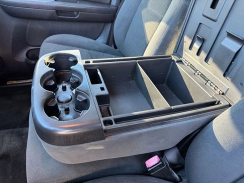 Used 2008 Chevrolet Avalanche LS image 21