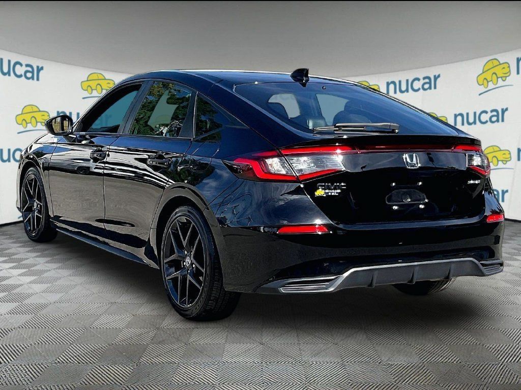 Used 2024 Honda Civic Sport image 4