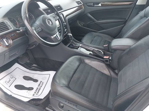Used 2015 Volkswagen Passat TDI SEL Premium FWD image 13