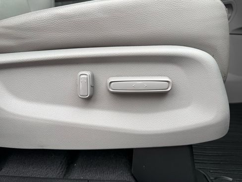 Used 2018 Honda Odyssey EX-L image 73