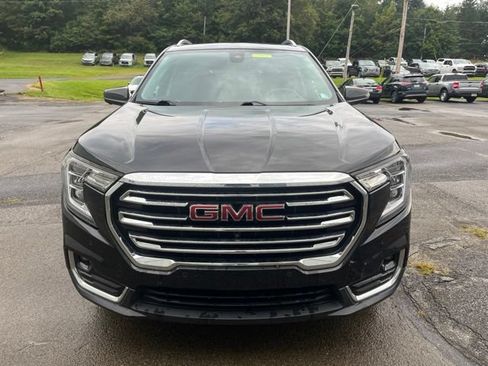 Used 2022 GMC Terrain SLT w/ Tech Package AWD/4WD image 11