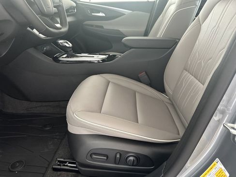 New 2026 Buick Envista Avenir image 13