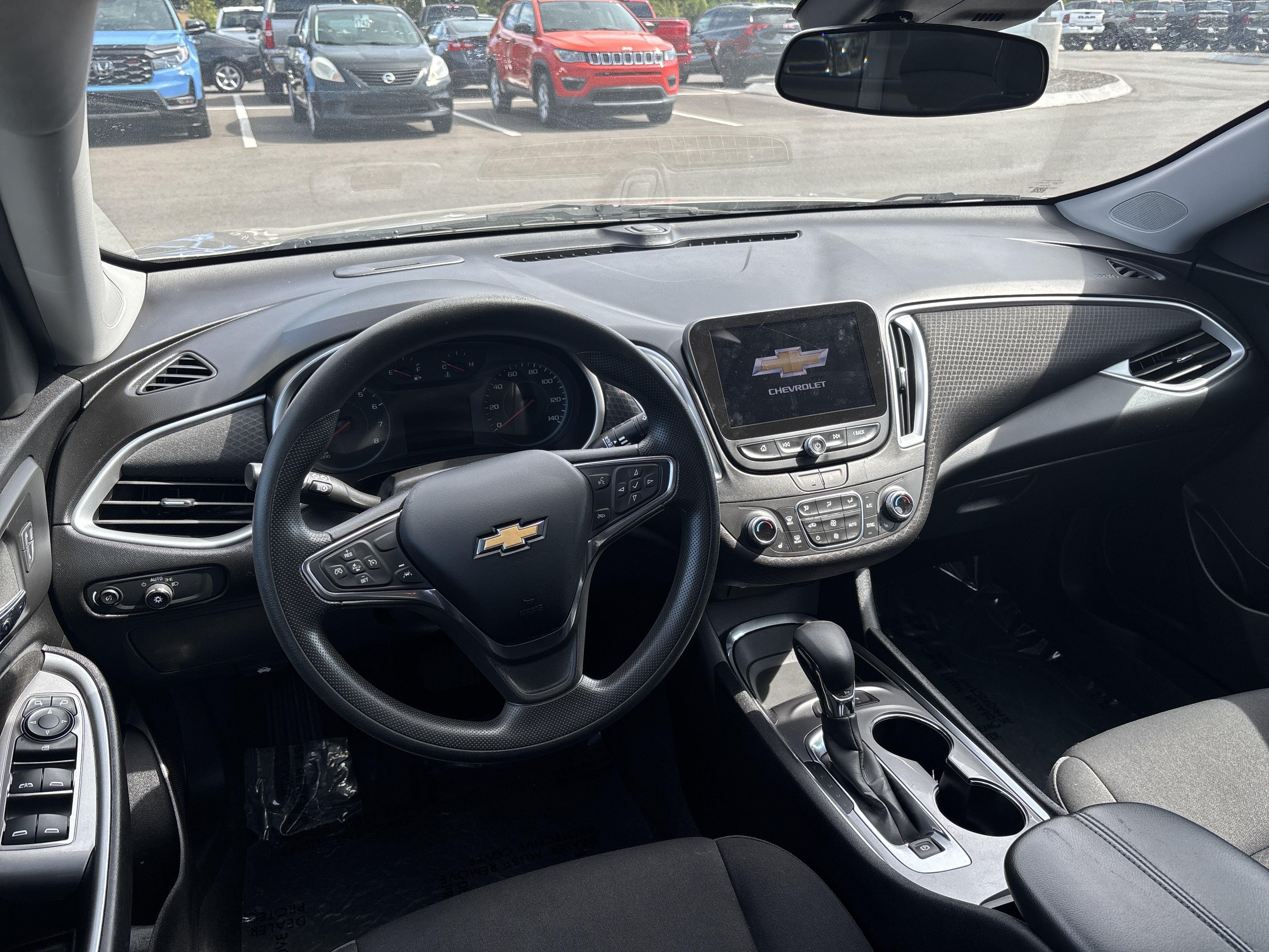 Used 2023 Chevrolet Malibu LT w/ Driver Confidence Package FWD image 10