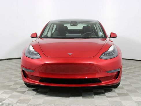 Used 2023 Tesla Model 3 Standard Range image 2