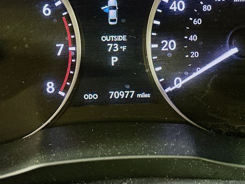 Used 2013 Lexus ES 350 w/ Luxury Pkg FWD image 19