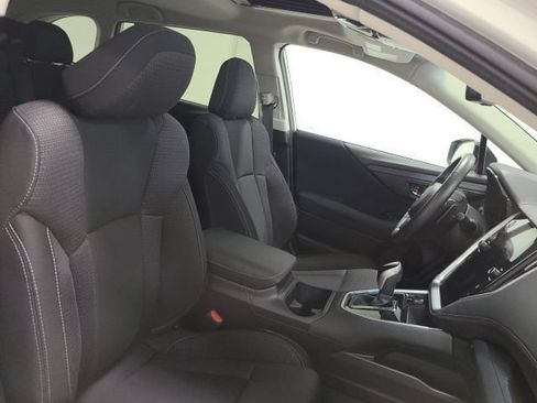 Used 2022 Subaru Outback Premium AWD/4WD image 18