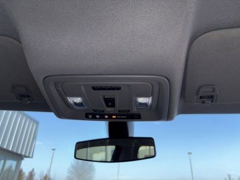 Used 2019 Chevrolet Silverado 1500 LT w/ All-Star Edition AWD/4WD image 7