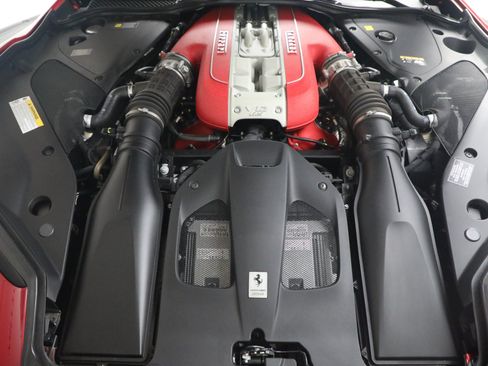 Certified 2023 Ferrari 812 GTS RWD image 33