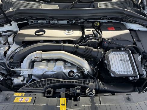 Used 2022 Mercedes-Benz GLC 300 image 33