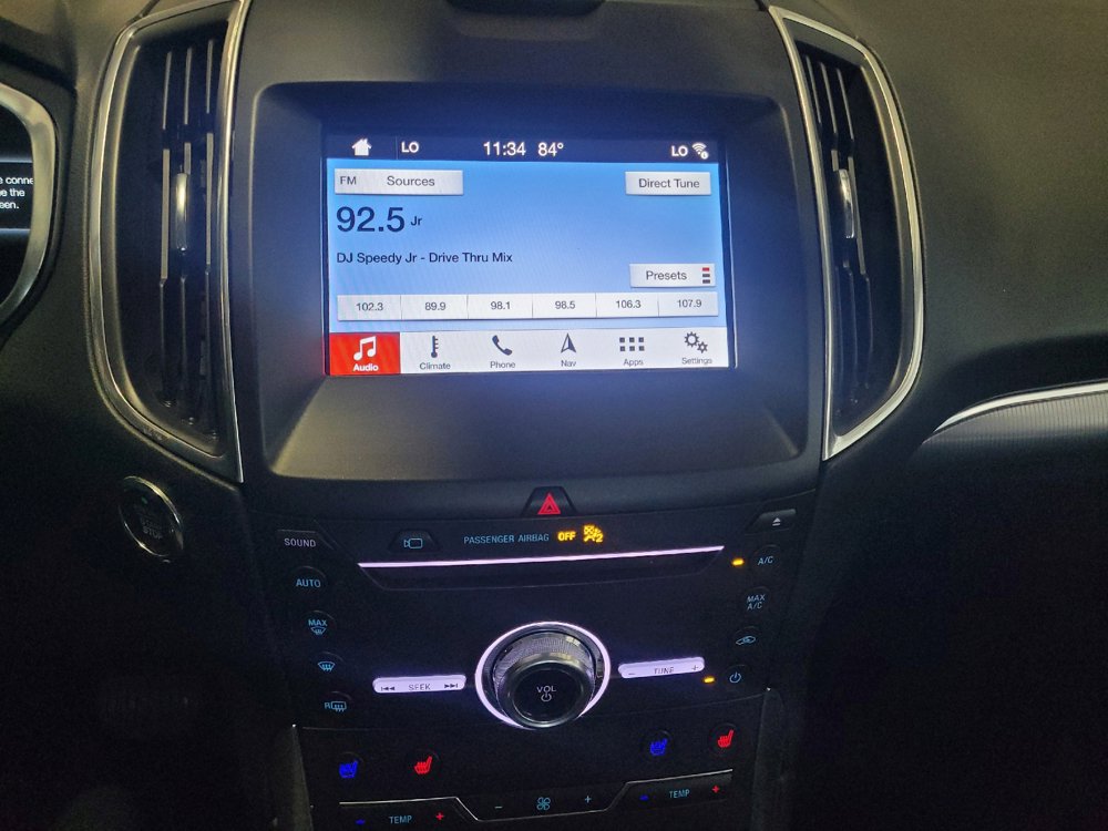Used 2019 Ford Edge Titanium w/ Equipment Group 301A AWD/4WD image 25