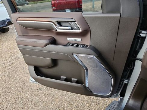 New 2026 GMC Sierra 1500 Denali w/ Technology Package AWD/4WD image 13