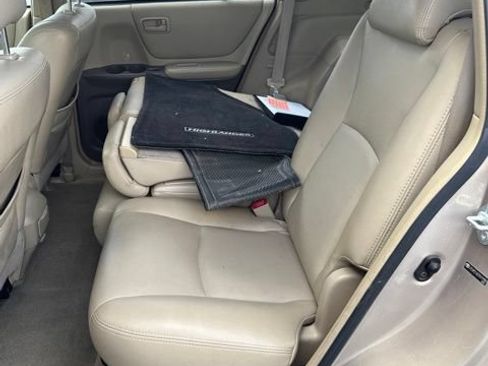 Used 2007 Toyota Highlander 4WD V6 image 7