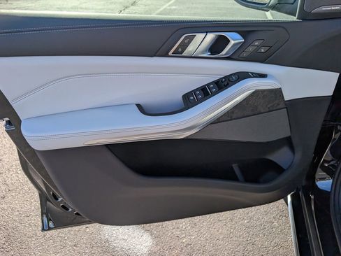 New 2026 BMW X5 xDrive40i w/ Climate Comfort Package image 13