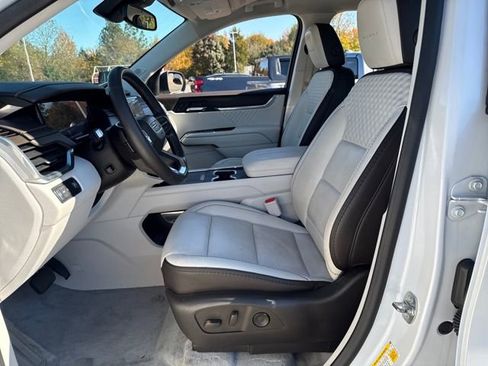 Used 2024 GMC Acadia Denali w/ LPO, Floor Liner Package image 9