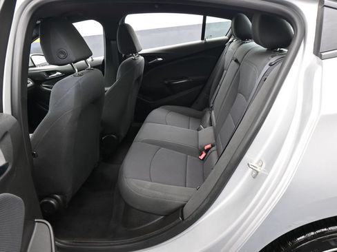 Used 2019 Chevrolet Cruze LT w/ RS Package FWD image 26
