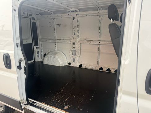 Used 2018 RAM ProMaster 1500 w/ Premium Appearance Group image 27