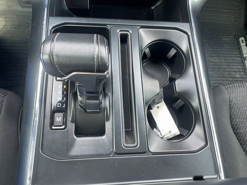 Used 2022 Ford F150 XLT w/ Equipment Group 302A High image 18