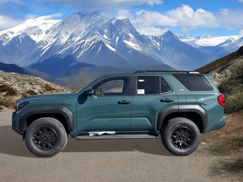 New 2026 Toyota 4Runner TRD Off-Road image 2