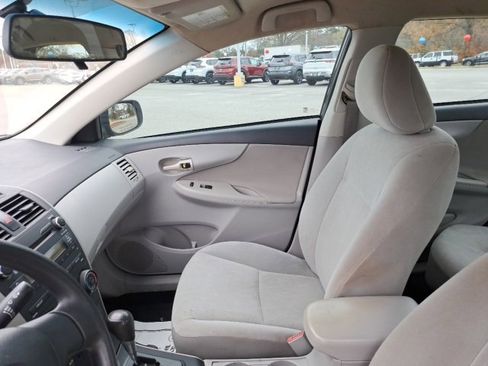 Used 2013 Toyota Corolla L image 13