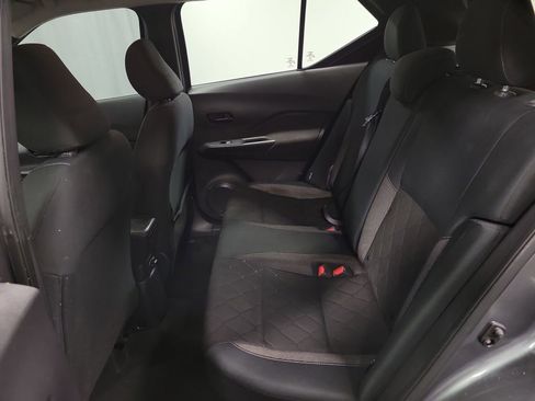 Used 2020 Nissan Kicks S image 23