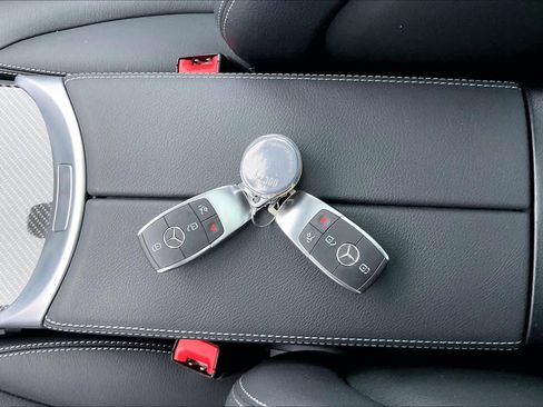 Used 2021 Mercedes-Benz GLC 43 AMG AMG GLC 43 image 14