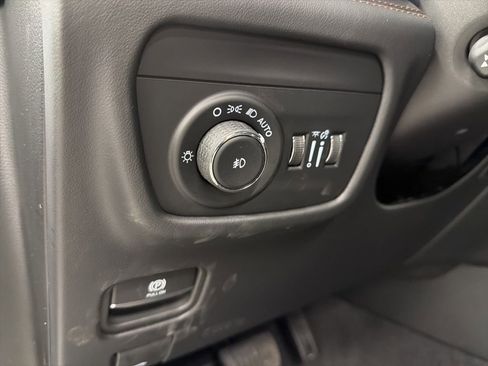 New 2026 Jeep Grand Cherokee Summit AWD/4WD image 20