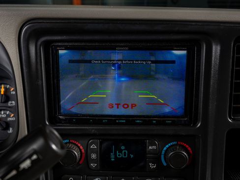 Used 2005 Chevrolet Silverado 3500 LT w/ Heavy-Duty Power Package image 20