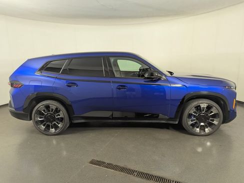 Used 2023 BMW XM AWD/4WD image 8