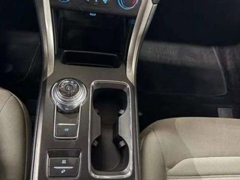 Used 2018 Ford Fusion S image 20