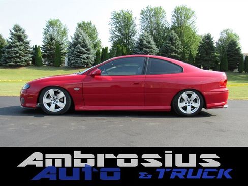 Used 2004 Pontiac GTO RWD image 2