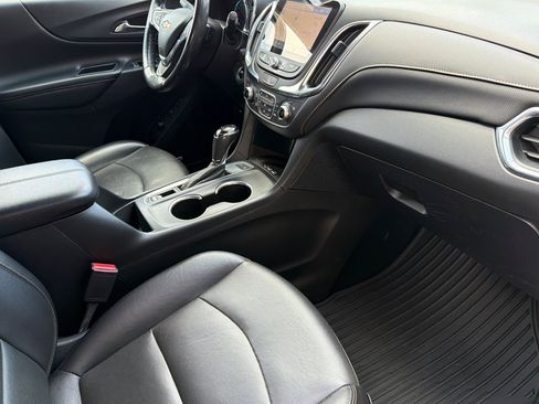 Used 2019 Chevrolet Equinox Premier AWD/4WD image 17