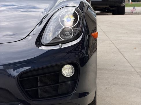 Used 2015 Porsche Cayman RWD image 13