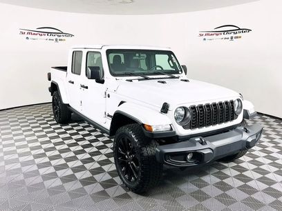 Used 2024 Jeep Gladiator Sport
