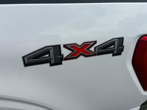 Used 2021 Ford F150 XLT w/ Trailer Tow Package image 9