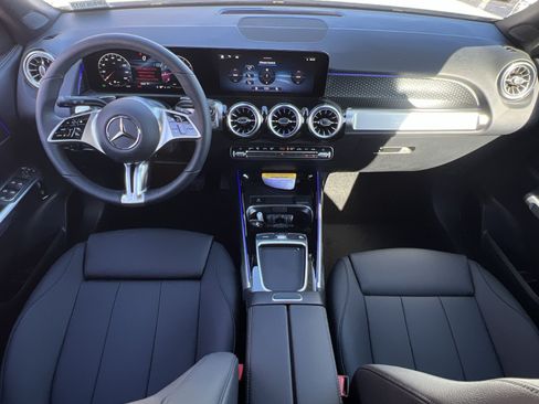 Used 2026 Mercedes-Benz GLB 250 4MATIC image 21