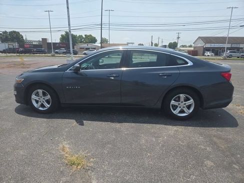 Used 2021 Chevrolet Malibu LS FWD image 5