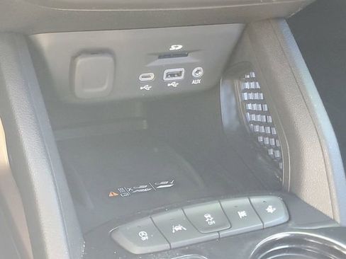 Certified 2022 Chevrolet TrailBlazer ACTIV w/ Sun and Liftgate Package image 28