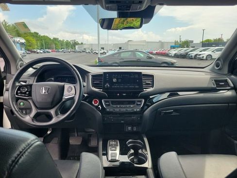 Used 2019 Honda Pilot Touring image 20