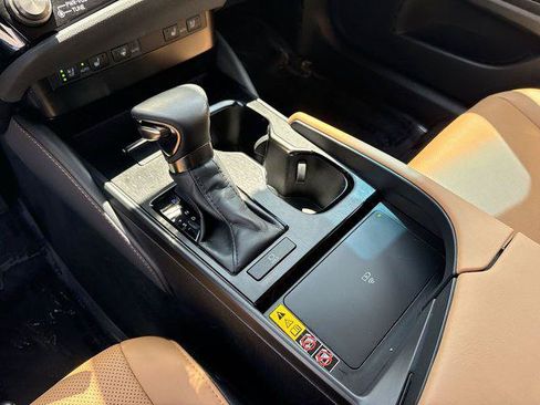 Certified 2024 Lexus ES 350 w/ Premium Package FWD image 21