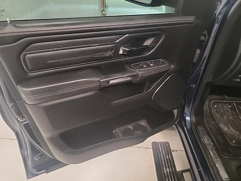 Used 2022 RAM 1500 Limited w/ Body-Colour Bumper Group image 13
