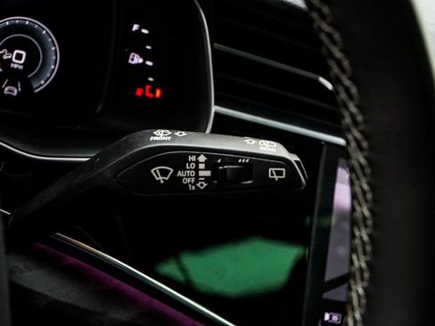 Used 2023 Audi Q8 Prestige image 34