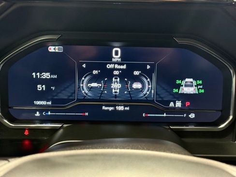 Used 2024 GMC Sierra 1500 AT4X image 35